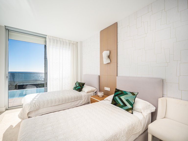 Villa for Sale in Estepona, Malaga 23