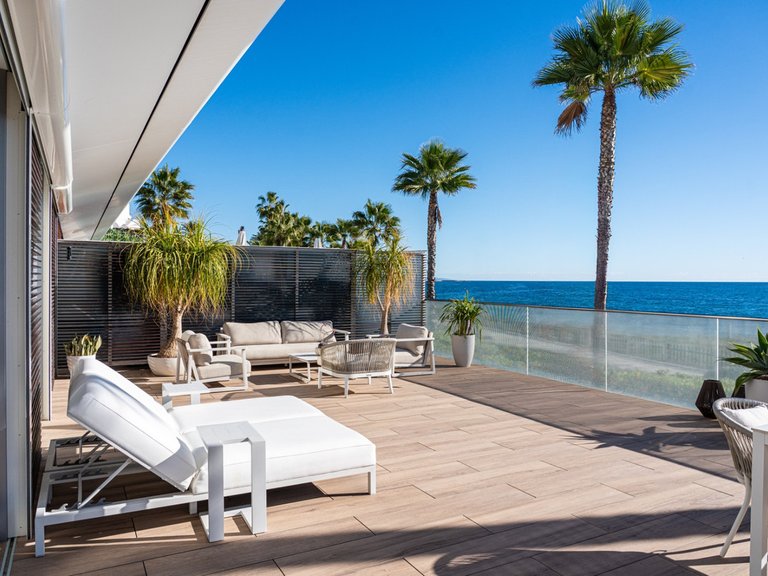 Villa for Sale in Estepona, Malaga 40