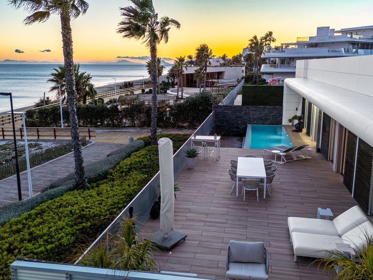 Villa for Sale in Estepona, Malaga 41