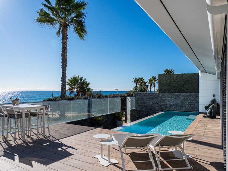 Villa for Sale in Estepona, Malaga 43