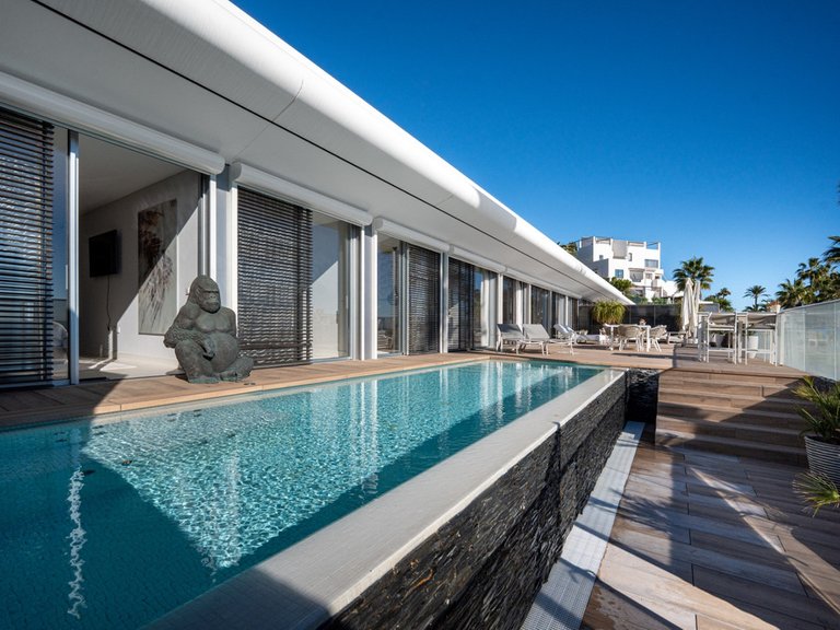 Villa for Sale in Estepona, Malaga 46