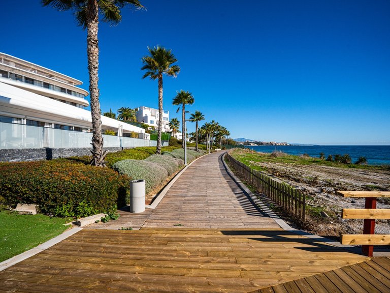 Villa for Sale in Estepona, Malaga 58