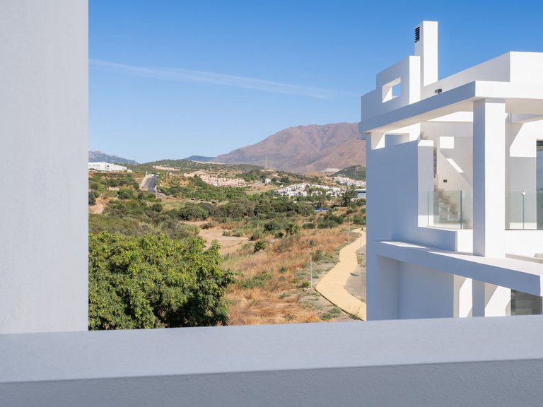 Apartment for Sale in Costa del Sol Estepona, Malaga 22