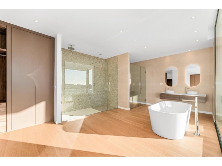 Villa for Sale in Benahavís, Malaga 6