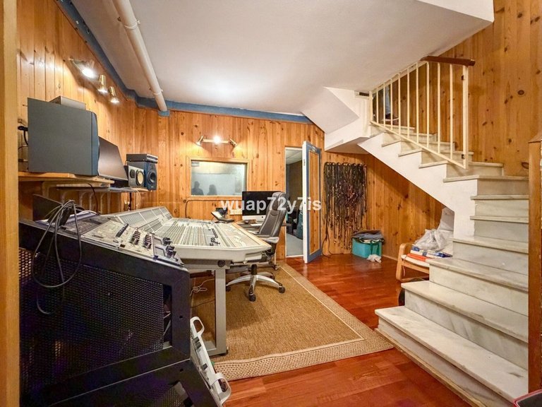 Villa for Sale in San Pedro De Alcántara, Malaga 18