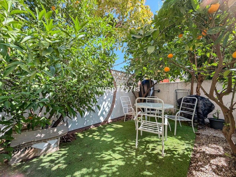Villa for Sale in San Pedro De Alcántara, Malaga 2