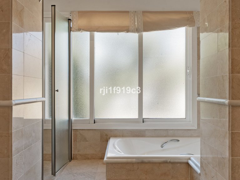 Apartment for Sale in Elviria, Malaga 22