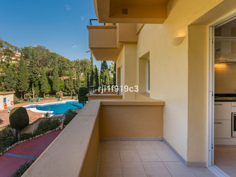 Apartment for Sale in Elviria, Malaga 23
