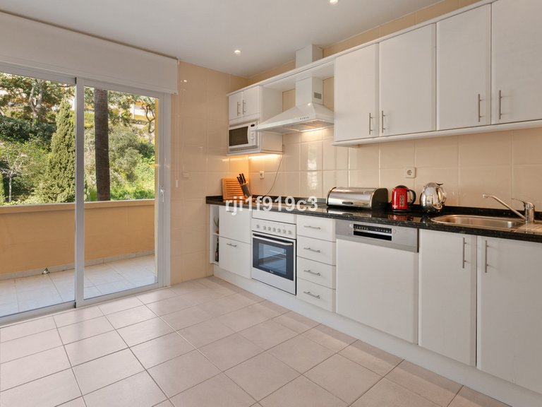 Apartment for Sale in Elviria, Malaga 5