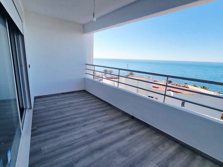 Apartment for Sale in Calahonda, Malaga 6