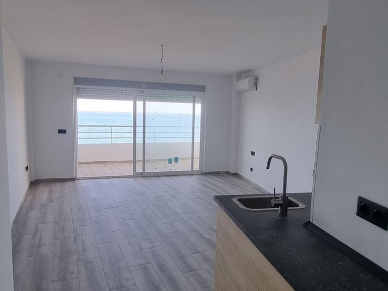 Apartment for Sale in Calahonda, Malaga 9