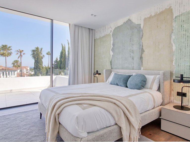 Villa for Sale in Estepona, Malaga 15