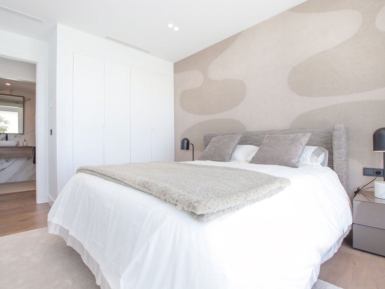 Villa for Sale in Estepona, Malaga 17
