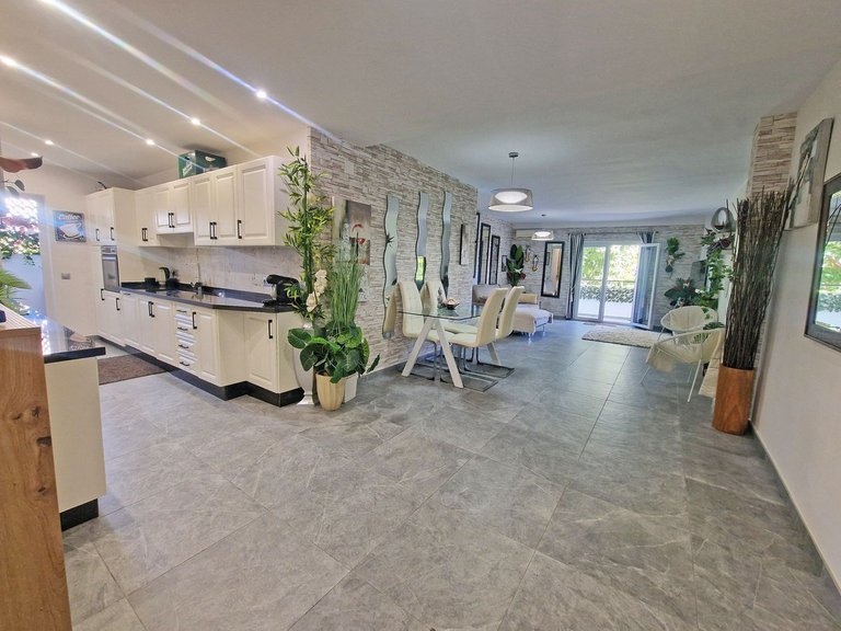 Apartment for Sale in Calahonda, Malaga 3