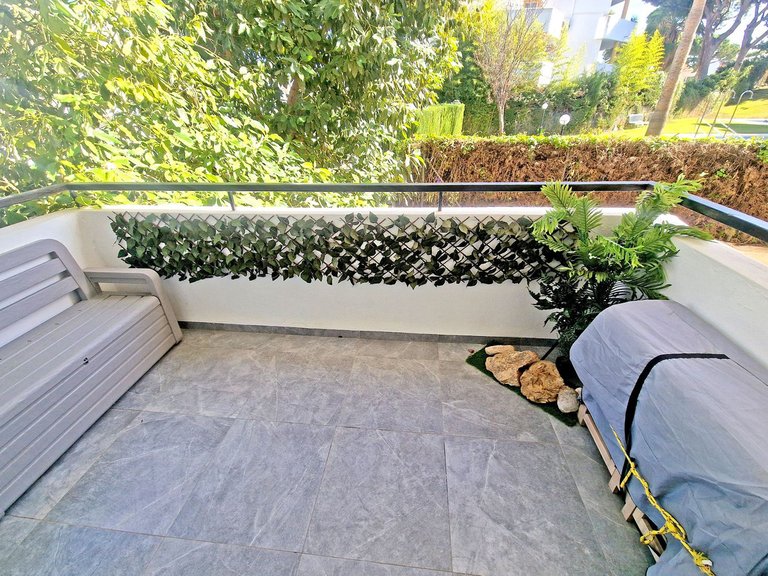 Apartment for Sale in Calahonda, Malaga 8