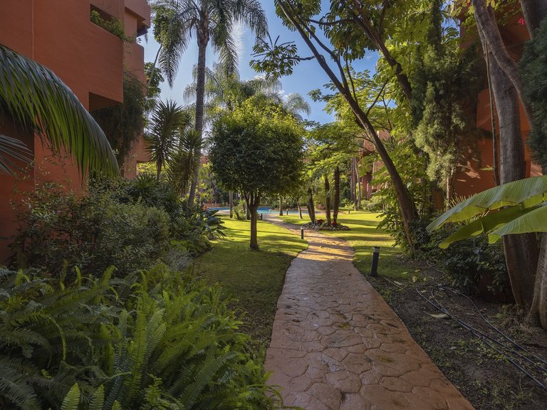 Apartment for Sale in El Rosario, Malaga 23