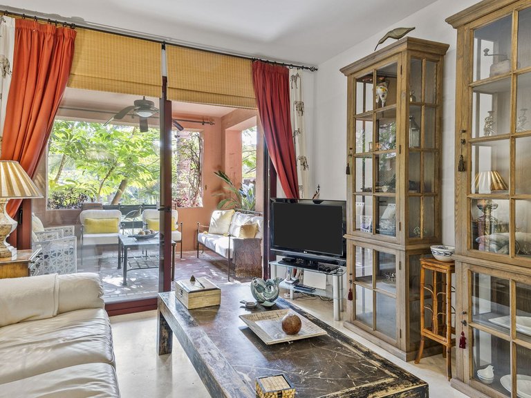 Apartment for Sale in El Rosario, Malaga 5