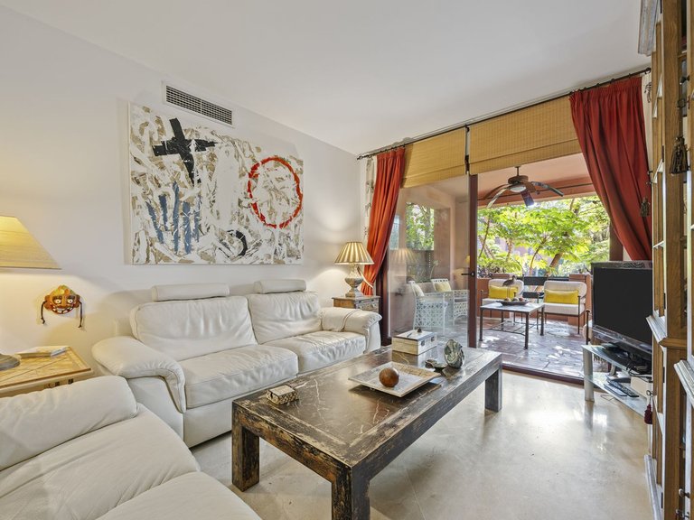 Apartment for Sale in El Rosario, Malaga 6