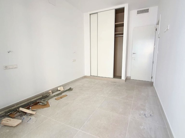 Apartment for Sale in Fuengirola, Malaga 5