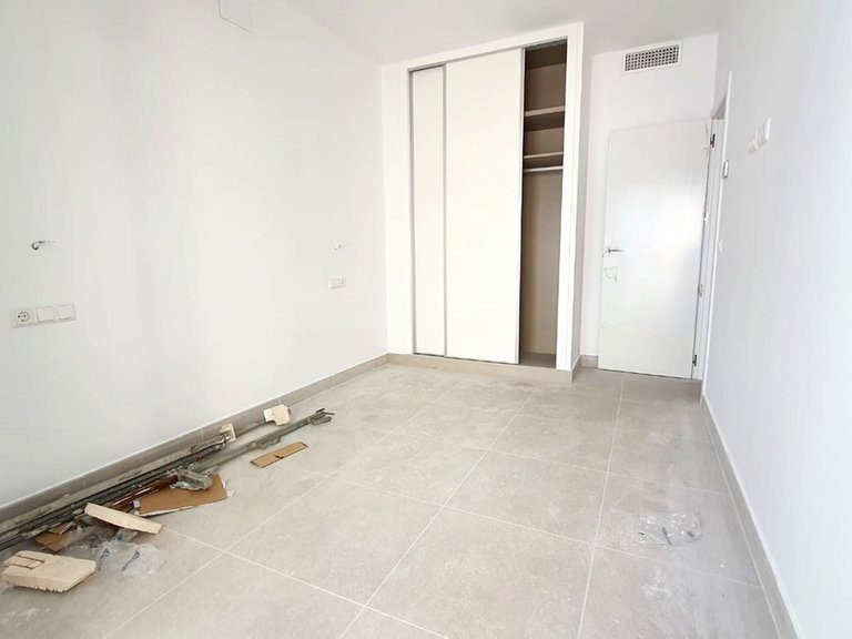 Apartment for Sale in Fuengirola, Malaga 8