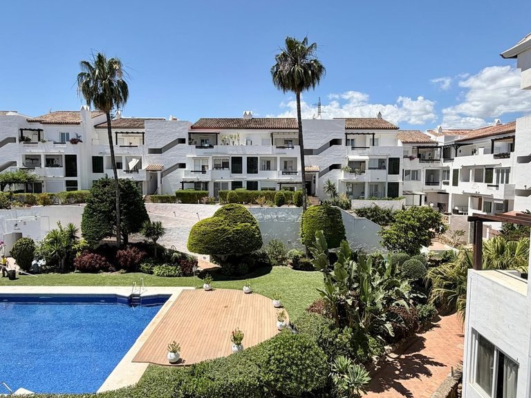 Apartment for Sale in Estepona, Malaga 28