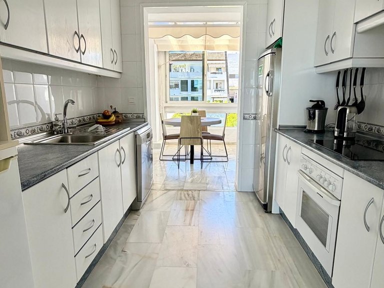Apartment for Sale in Estepona, Malaga 6