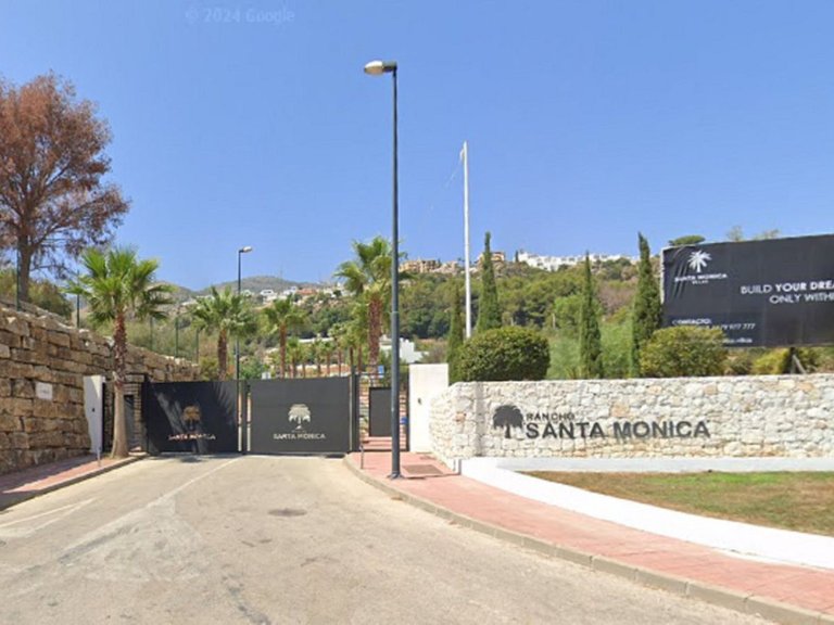 Plot for Sale in Benalmadena, Malaga 1