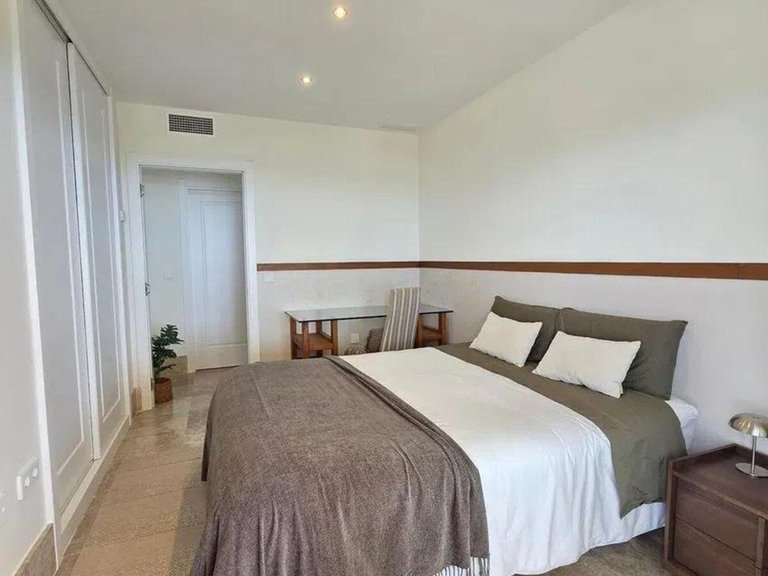 Villa for Sale in Santa Clara, Malaga 13