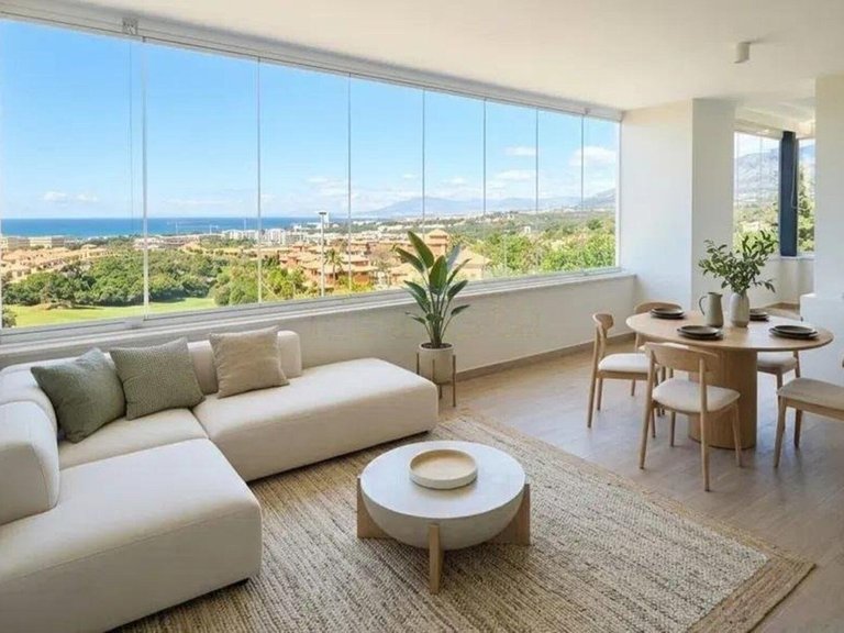 Villa for Sale in Santa Clara, Malaga 4