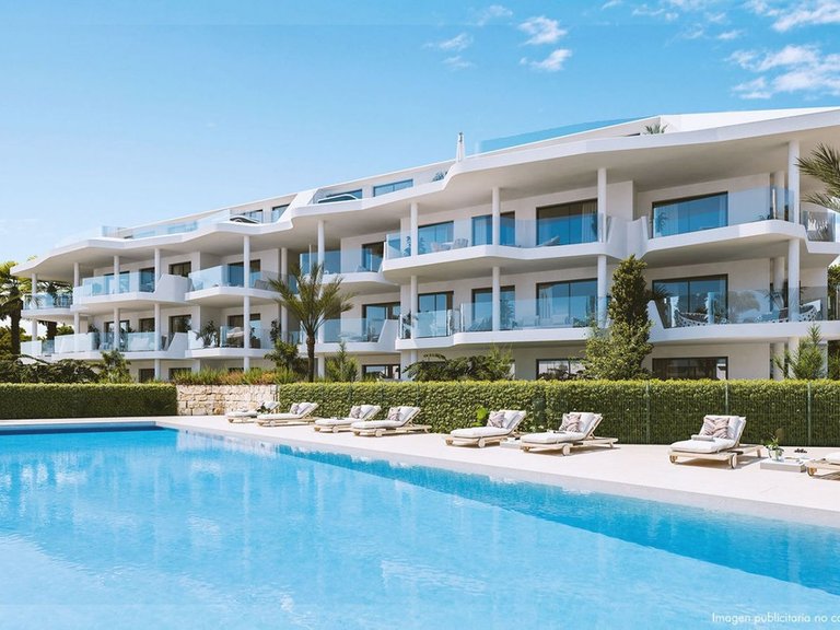 Apartment for Sale in Benalmadena, Malaga 3
