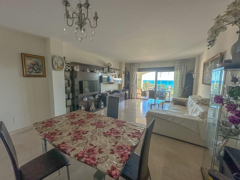 Apartment for Sale in La Alcaidesa, Cadiz 13