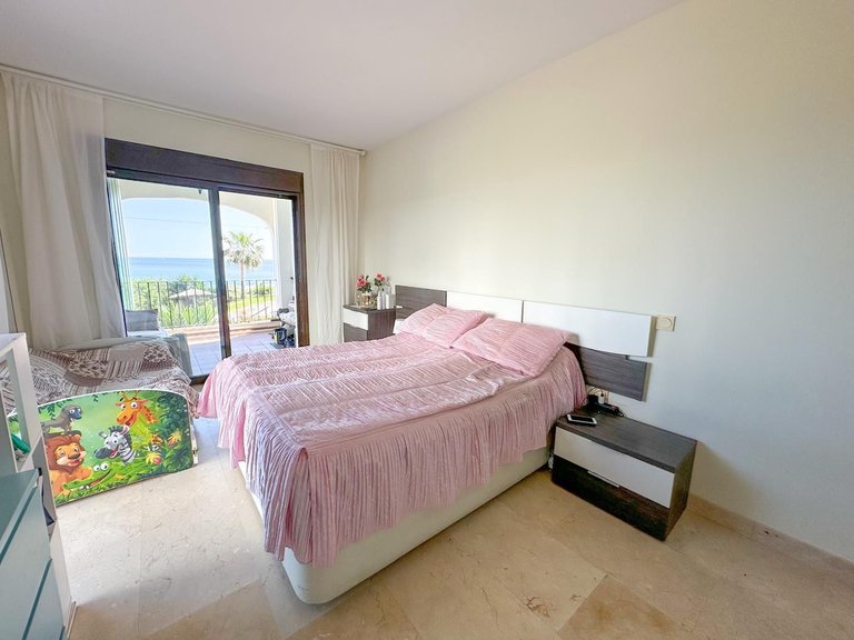 Apartment for Sale in La Alcaidesa, Cadiz 18