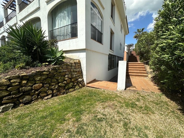 Apartment for Sale in La Alcaidesa, Cadiz 2