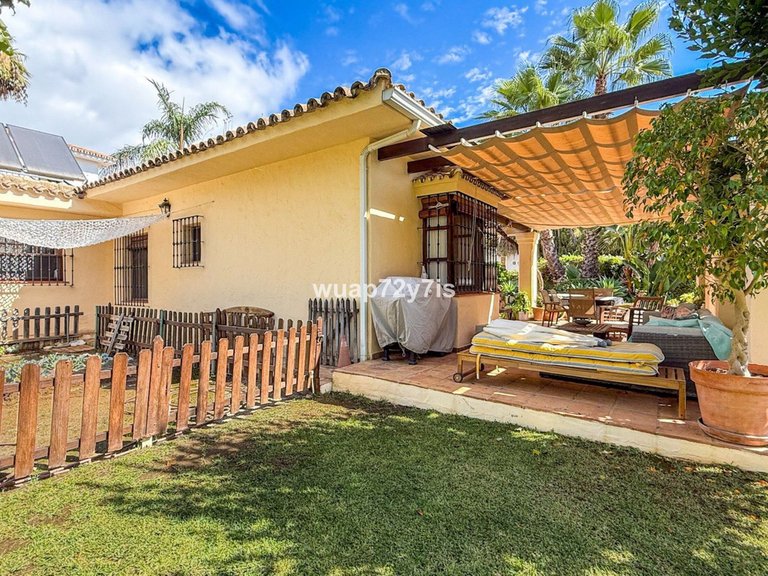 Villa for Sale in Nagüeles, Malaga 2