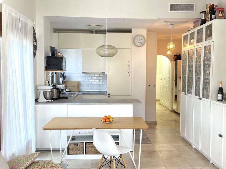 Apartment for Sale in Benahavís, Malaga 5