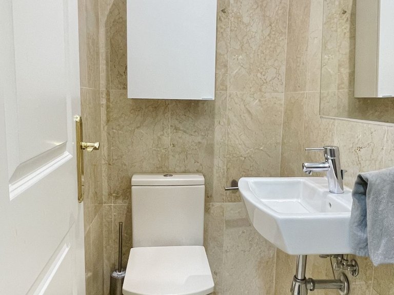 Apartment for Sale in Benahavís, Malaga 9