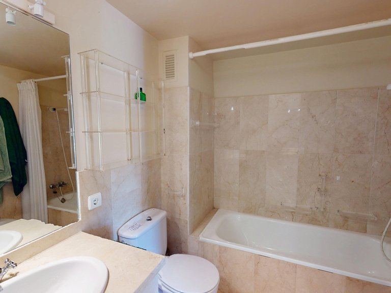 Apartment for Sale in Guadalmina Alta, Malaga 23