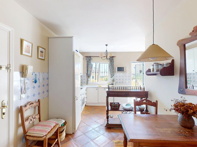 Apartment for Sale in Guadalmina Alta, Malaga 4