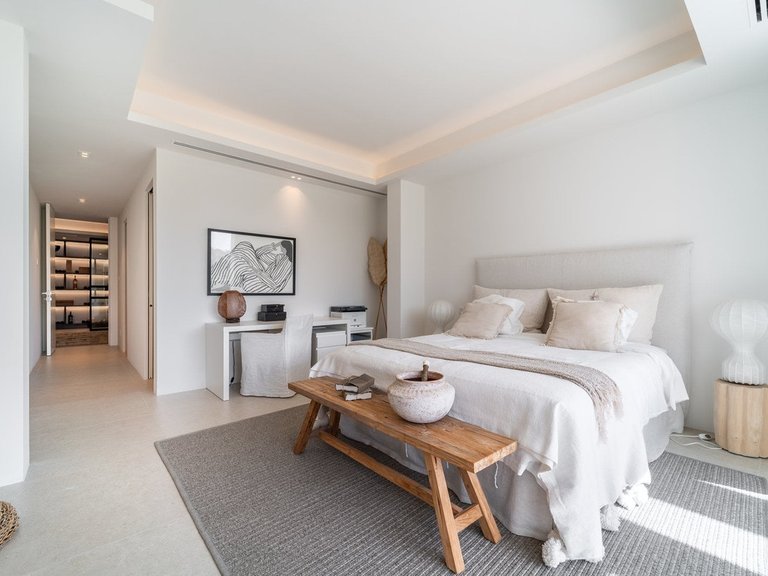 Villa for Sale in Benahavís, Malaga 12