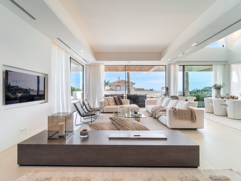 Villa for Sale in Benahavís, Malaga 4