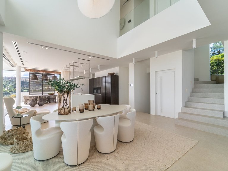 Villa for Sale in Benahavís, Malaga 6