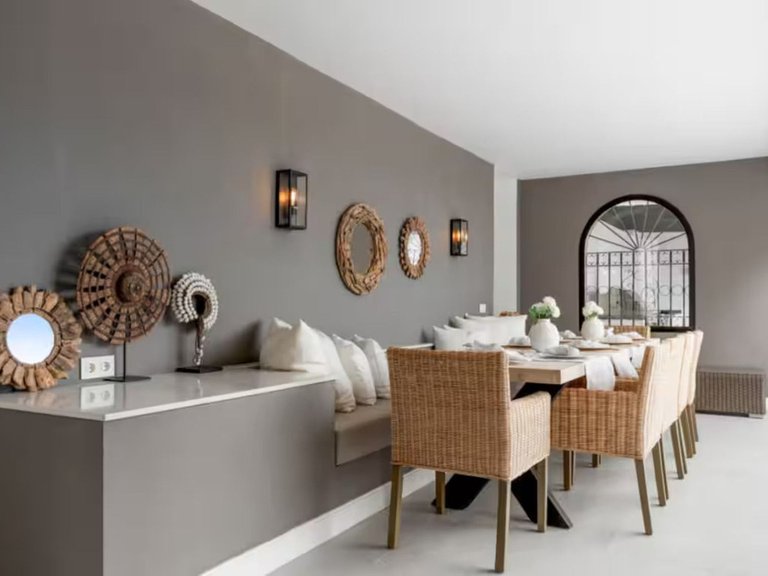 Villa for Sale in Benahavís, Malaga 10