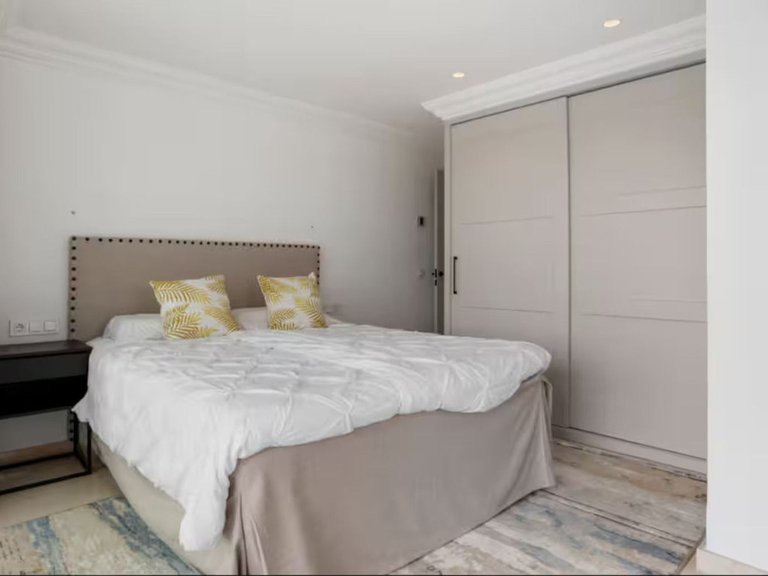 Villa for Sale in Benahavís, Malaga 15