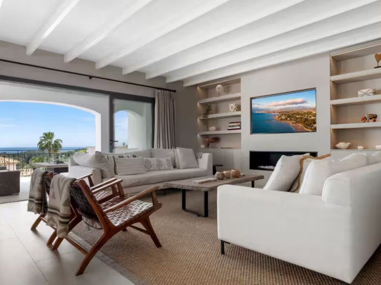 Villa for Sale in Benahavís, Malaga 6