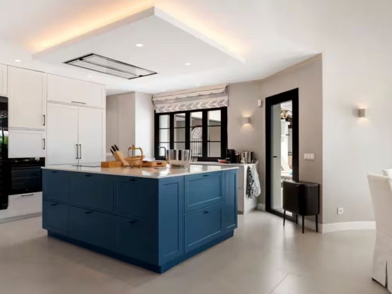 Villa for Sale in Benahavís, Malaga 7