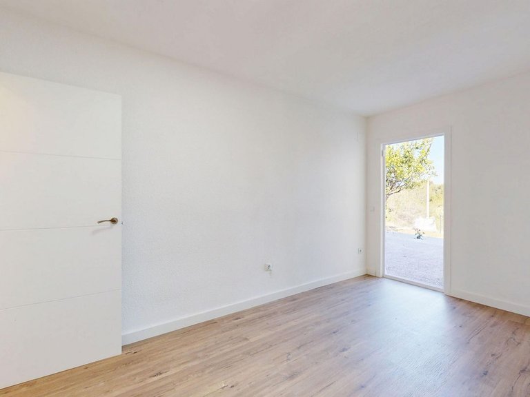 Apartment for Sale in Villamartin, Alicante 21