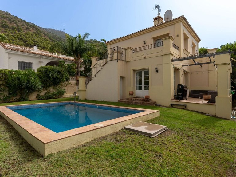 Villa for Sale in Mijas, Malaga 1