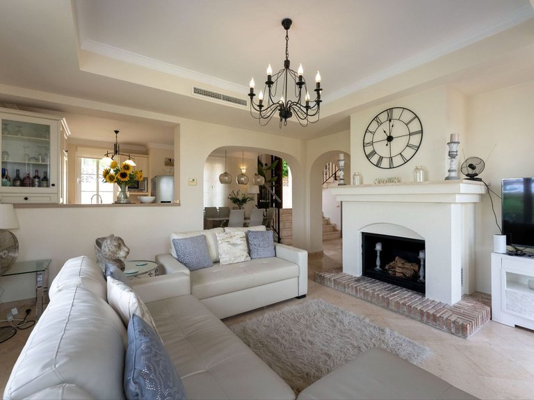 Villa for Sale in Mijas, Malaga 4