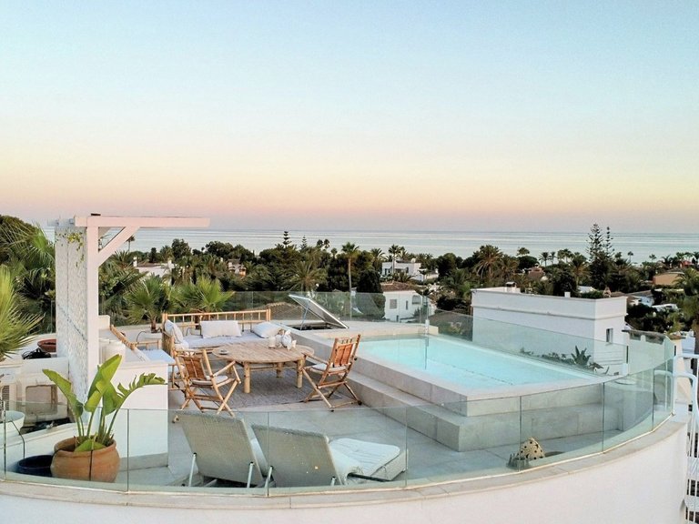 Villa for Sale in Marbesa, Malaga 26