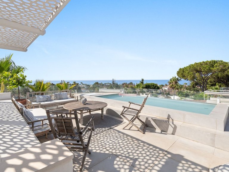Villa for Sale in Marbesa, Malaga 28